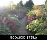 http://img472.imageshack.us/img472/8144/jardinfranois20050811gw4.th.jpg