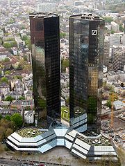 Frankfurt Deutsche Bank Skyscryper.jpg